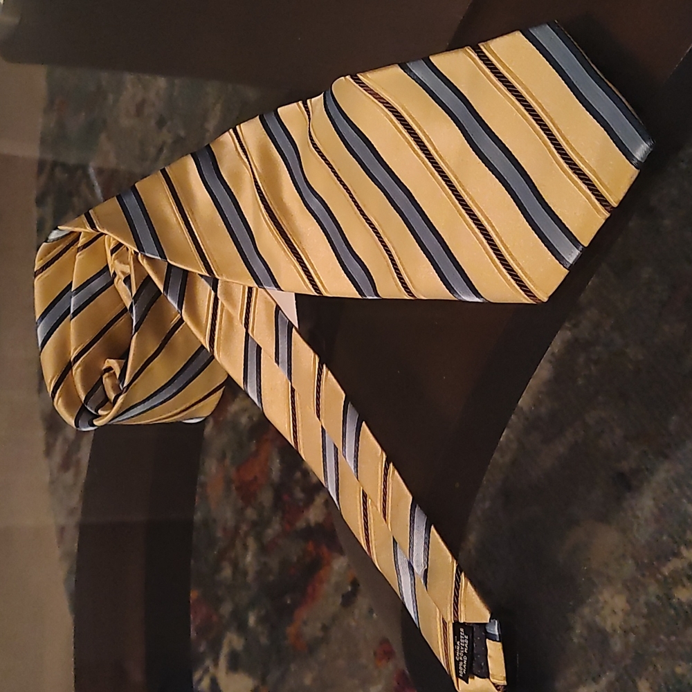 Men's neck tie